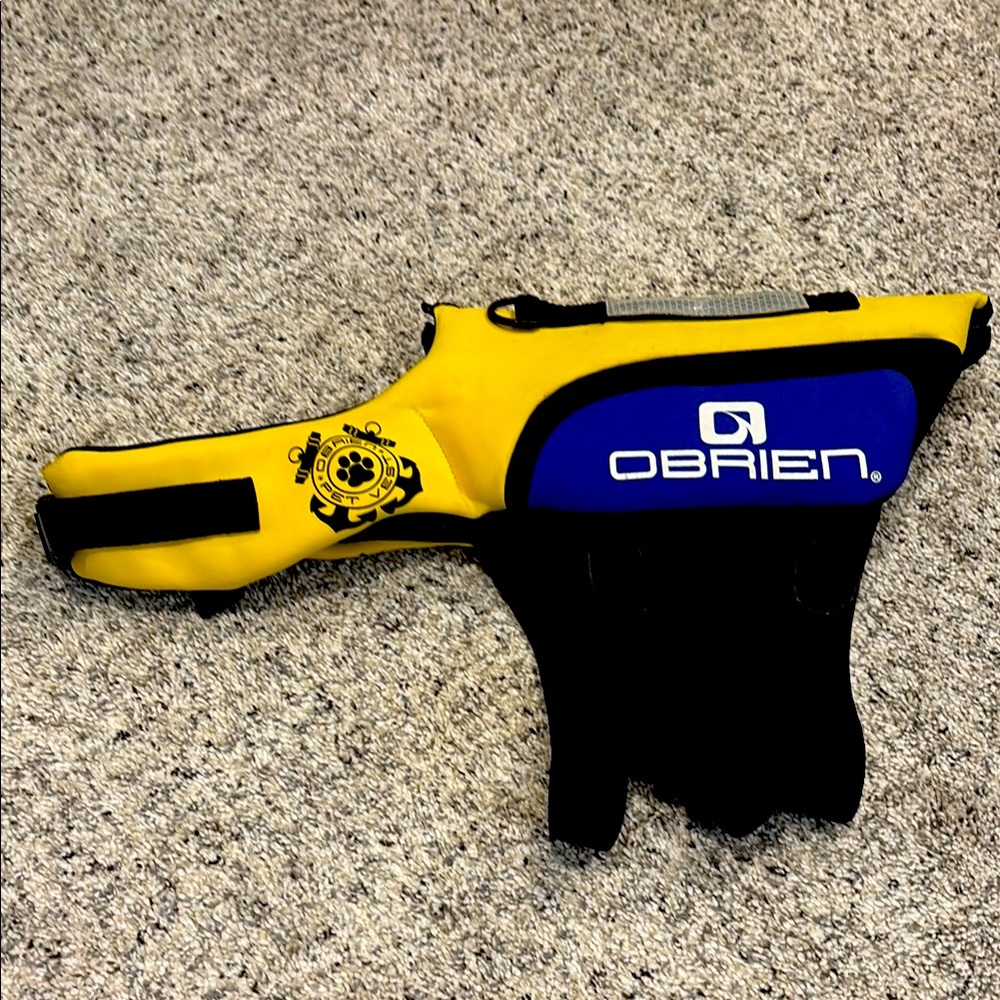 O’Brien pest vest life jacket M